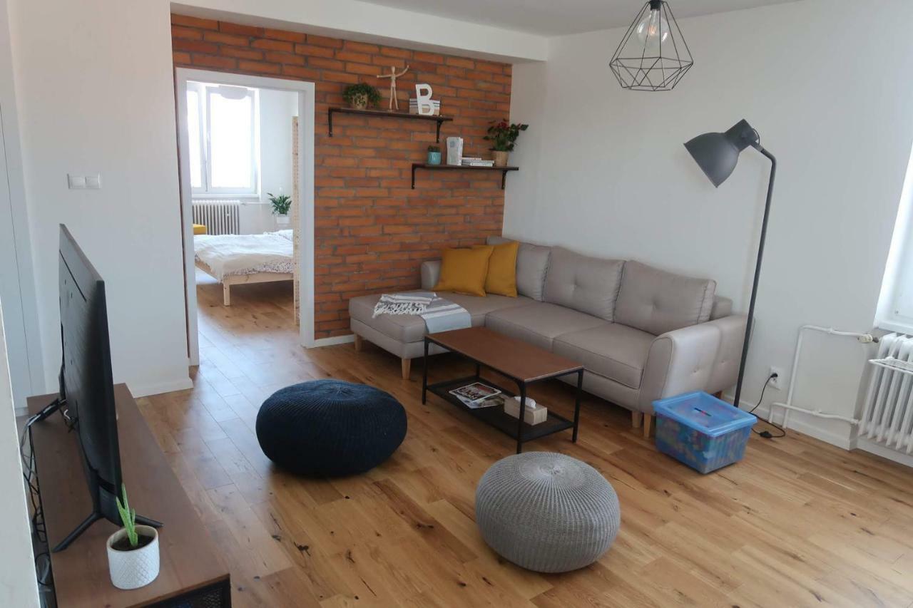 Hniezdo V Raji 1 - Luxurious Apartment 3 Min Walk To City Center Spišská Nová Ves Buitenkant foto